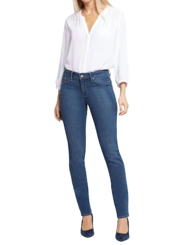 Women's Jodhpurs with Sweetheart CollarAlina Skinny Jeans In Reverence