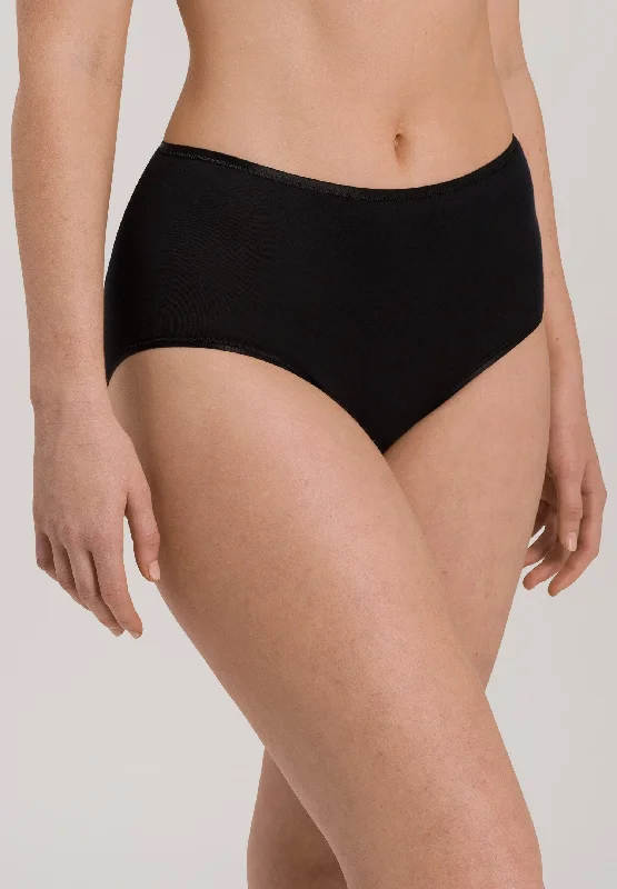 lightweight mesh panties with a lace overlay for a romantic touchCotton Seamless Maxi Briefs