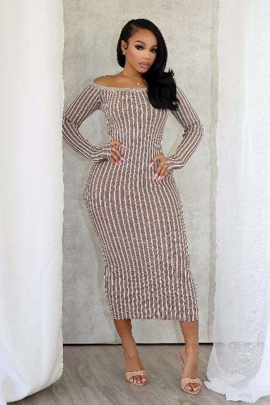 Women's Rounded-Neck DressesAbigail Two Tone Off Shoulder Midi Dress