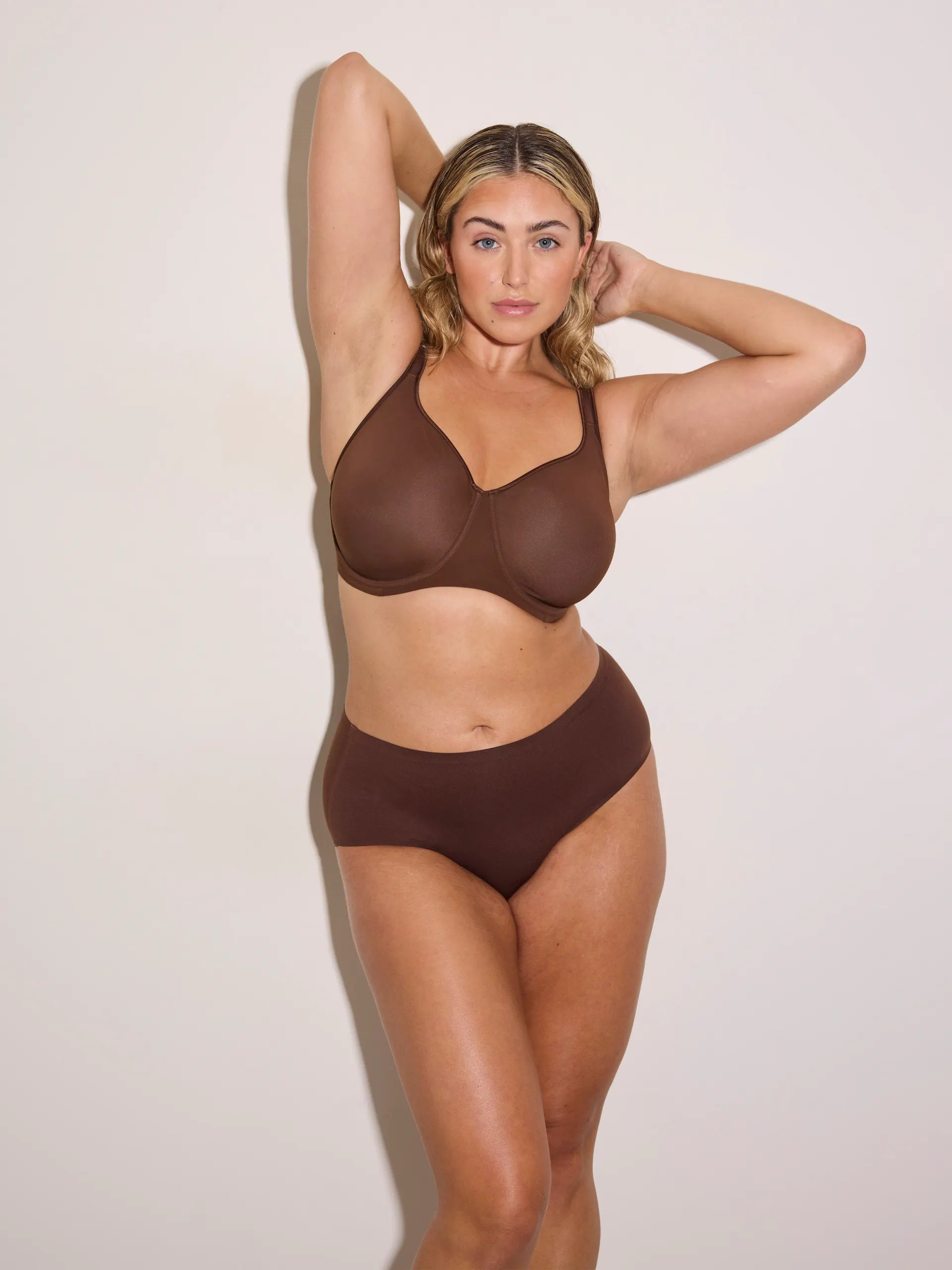 high-compression shapewear briefs with a smooth and toned silhouetteMySeamless Tai High Waist