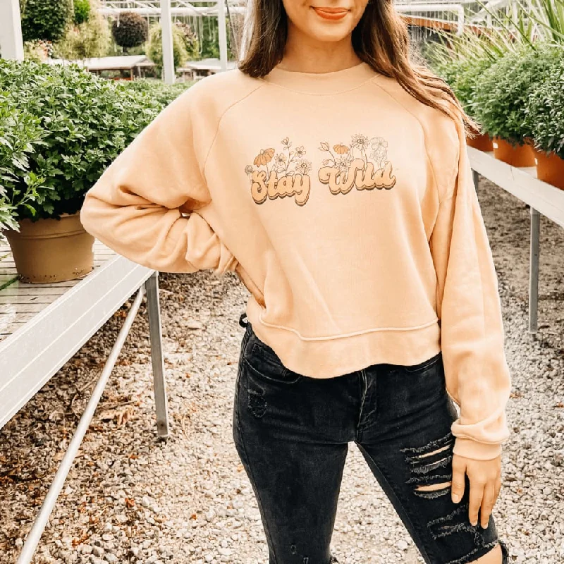 Women's Hooded Sweatshirts with Velvet LiningStay Wild Cropped Sweatshirt