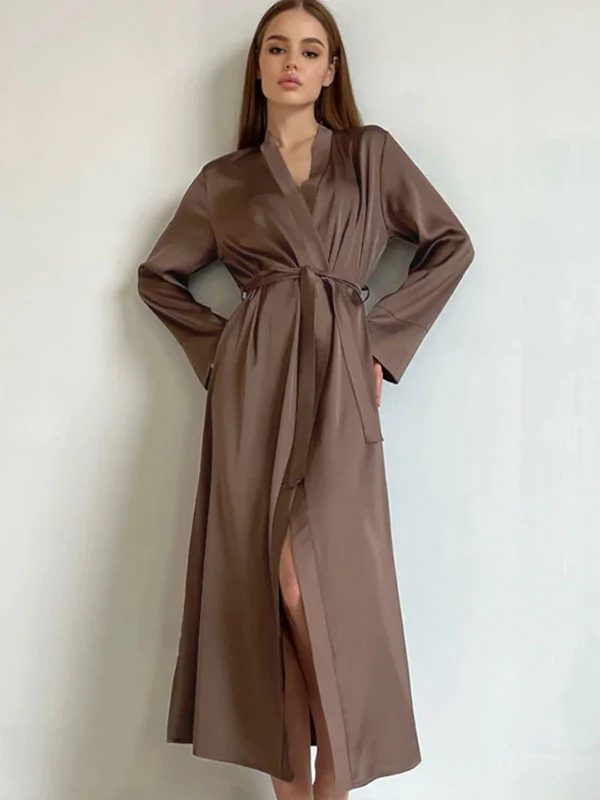 women's pajamas with a touch of whimsical funRobe de Chambre Longue Pour Femme En Satin "Perle du Matin"