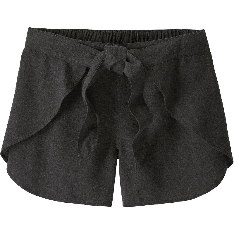 Women's All-Season ShortsWomen's Garden Island Shorts