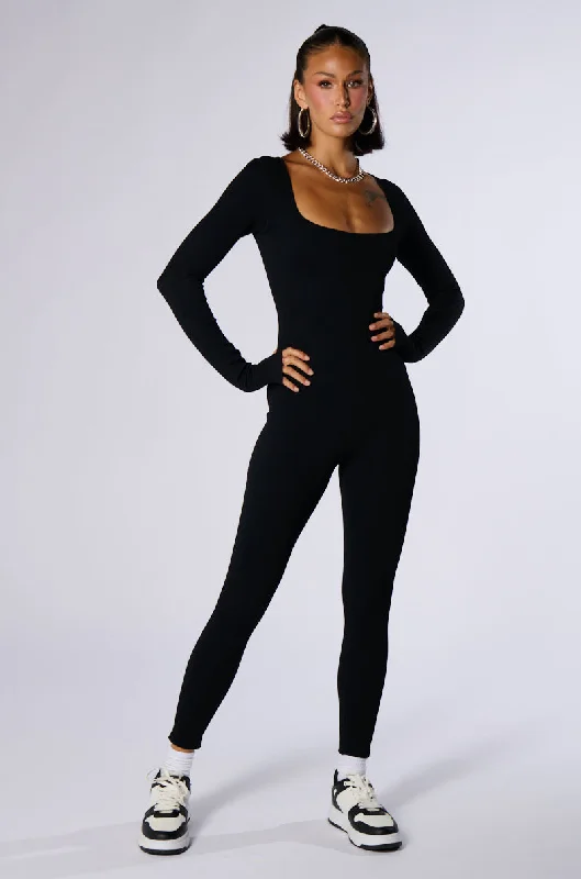 Women's Jumpsuits with Shawl CollarHOT GIRL WALK LONG SLEEVE CATSUIT IN BLACK