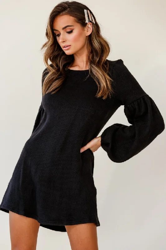 Women's Estonian Wool SweatersMorais Puff Sleeved Sweater Dress Black