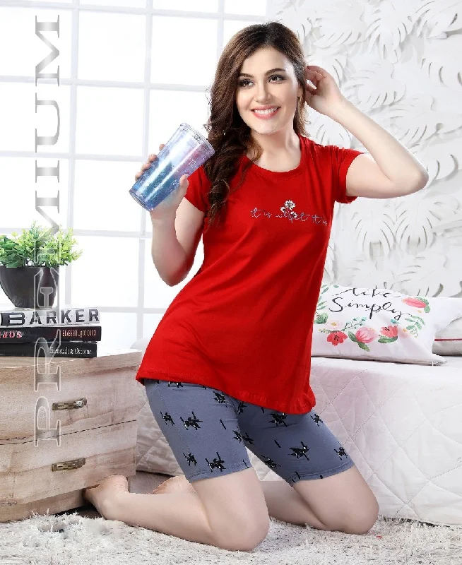 women's pajamas with a relaxed fitMatching Red Top and Grey Shorts Night Wear Set for Girls